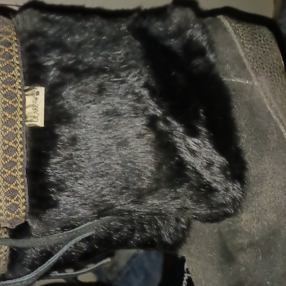 Boots - Picture 1 of 3